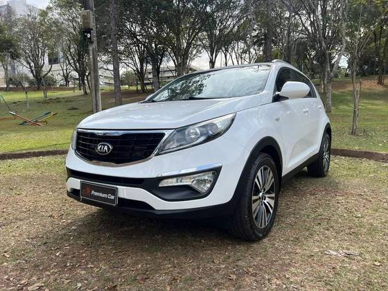 KIA SPORTAGE 2.0 LX 4X2 16V FLEX 4P AUTOMÁTICO KIA SPORTAGE 2.0 LX 4X2 16V FLEX 4P AUTOMÁTICO